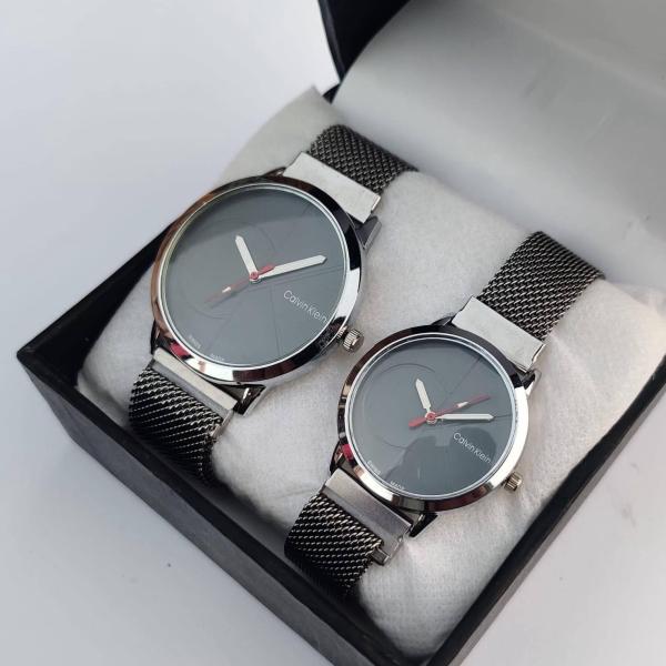 Couple's Casual Analogue Watch